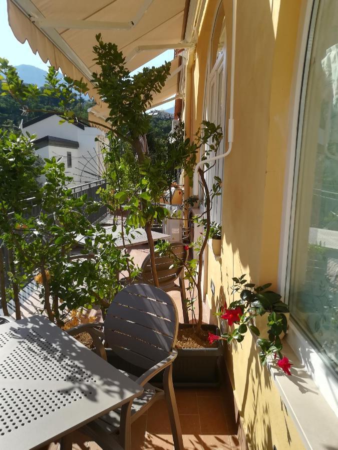 Il Covo Delle Civette Bed and Breakfast Vietri Exteriör bild